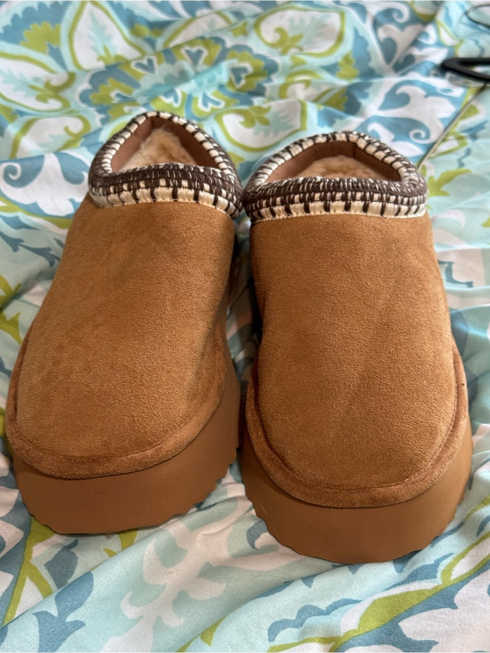 Steve Madden mules. Selena-2. Chestnut color. 
No callouts.